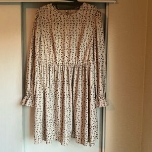 SHEIN Cream and Black Floral Dress